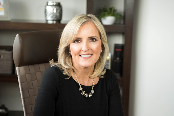 Dena Haritos Tsamitis headshot