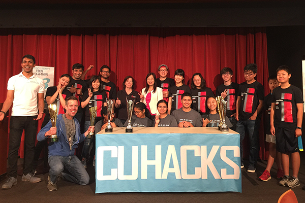 Hackathon organizers and participants in group photo