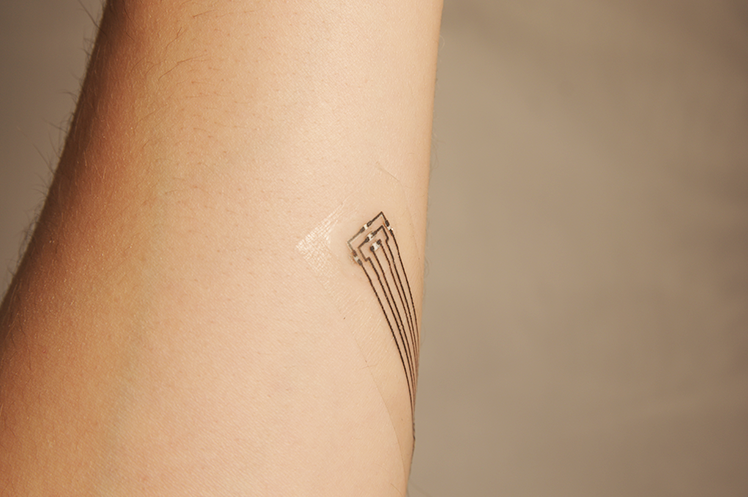 Directly on the skin: aerosol-printing for electronic tattoos ...