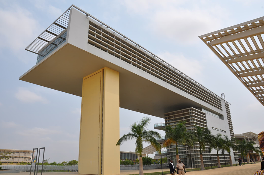 Academic building of the Universidade Agostinho Neto