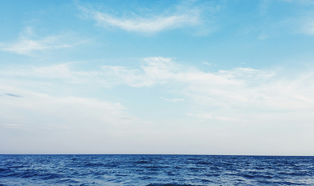 The horizon on the ocean