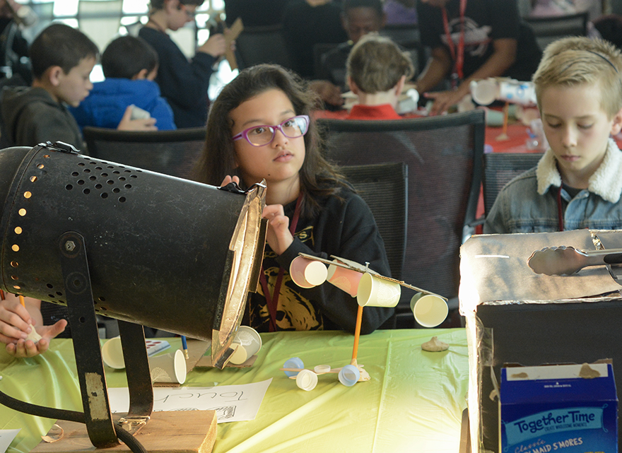 Students participate in Engineering Expo