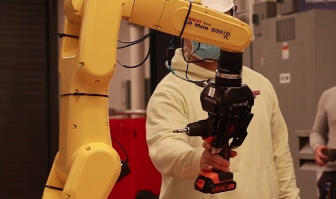 Training Robots to Work Safely with Humans